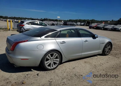 2012 Jaguar Xjl z USA, uszkodzony, nr VIN SAJWA2GB5CLV22475